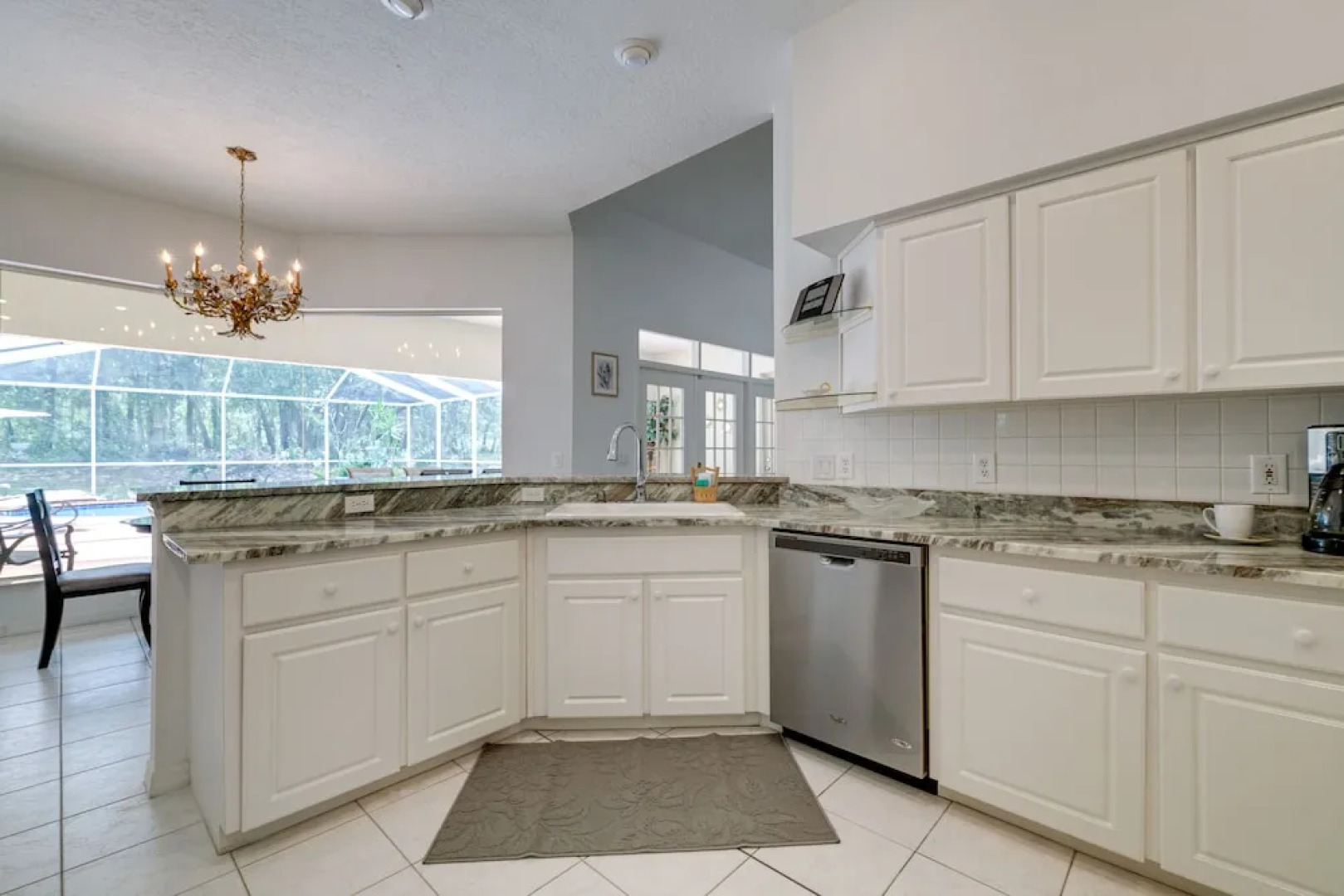 4 Mi to Rainbow Springs: Dunnellon Villa w/ Pool!