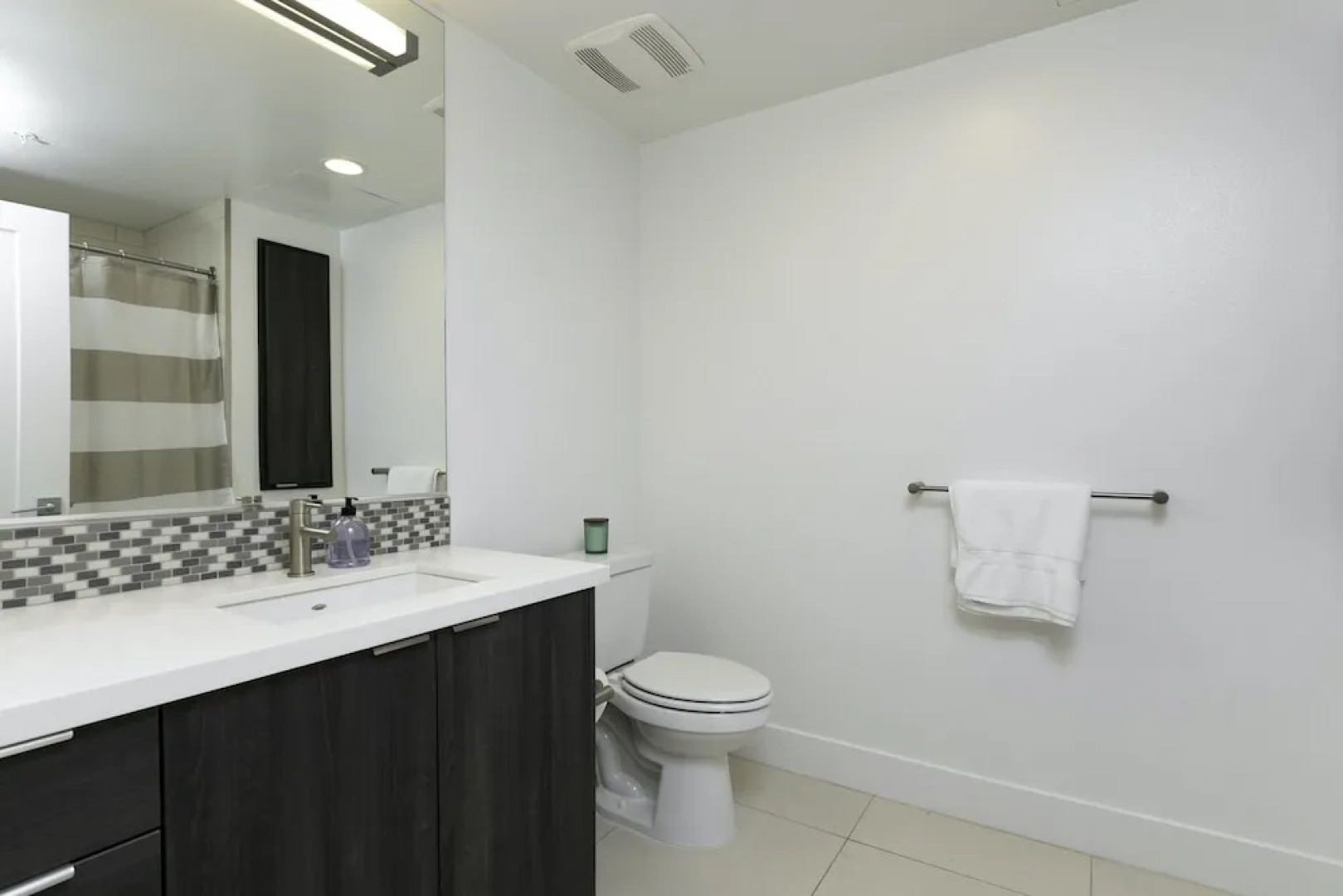 Kasa Orange County Apartments