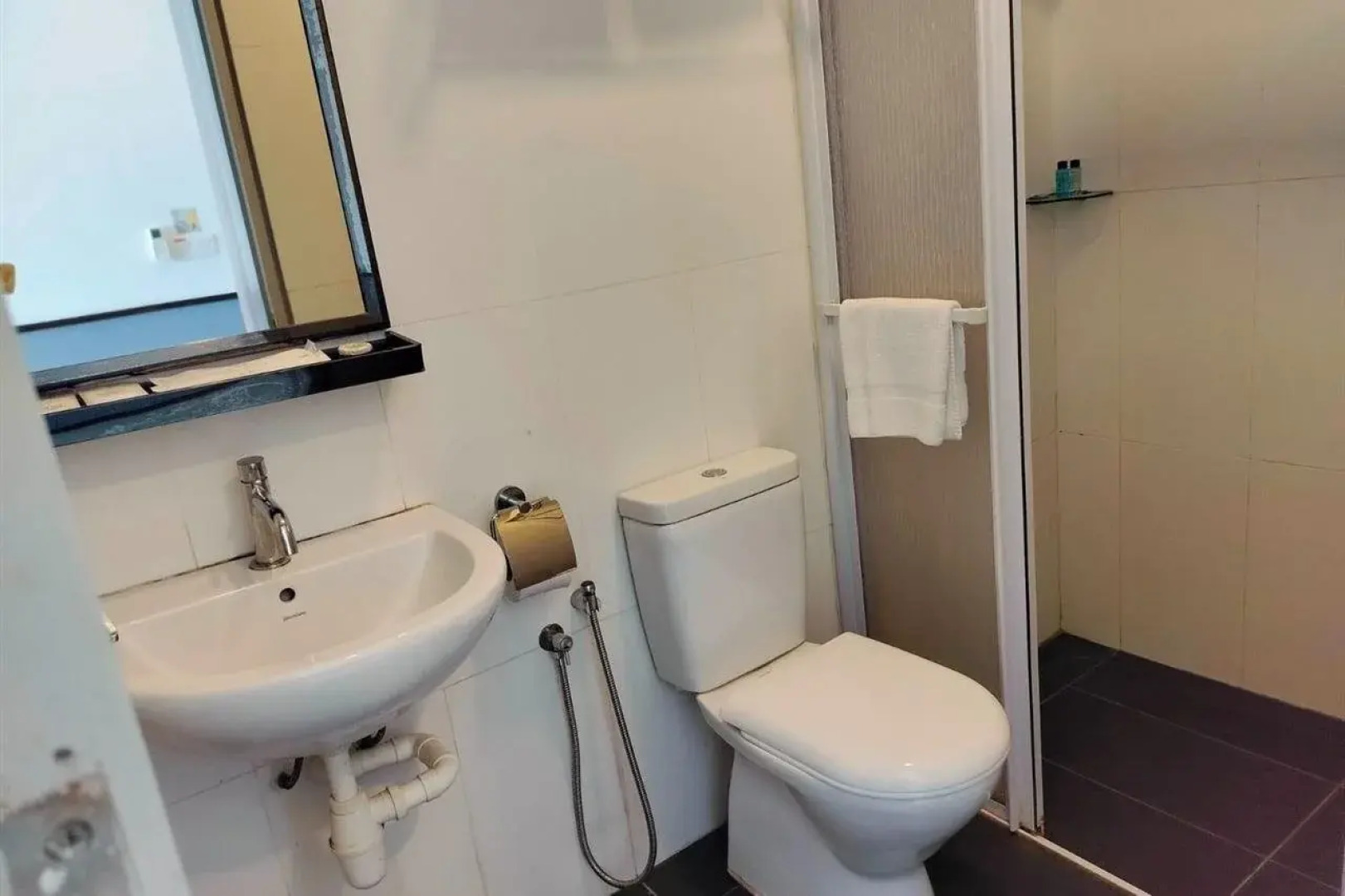 D'Wharf Hotel & Serviced Residence