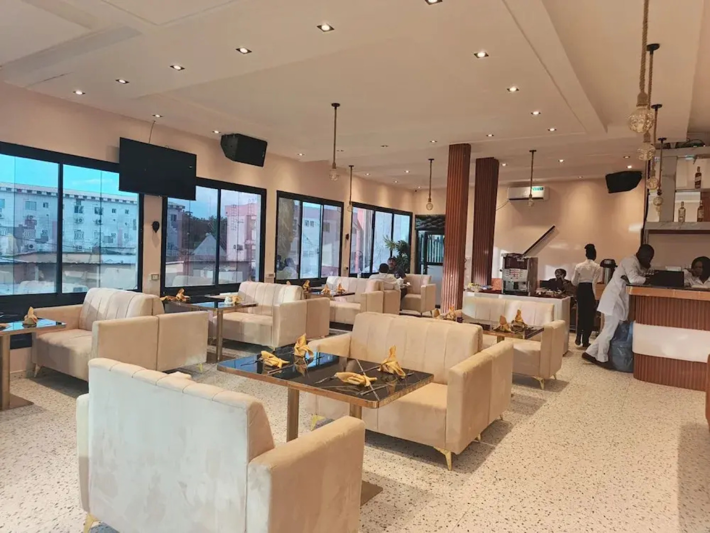 Newtown Palace Hotel