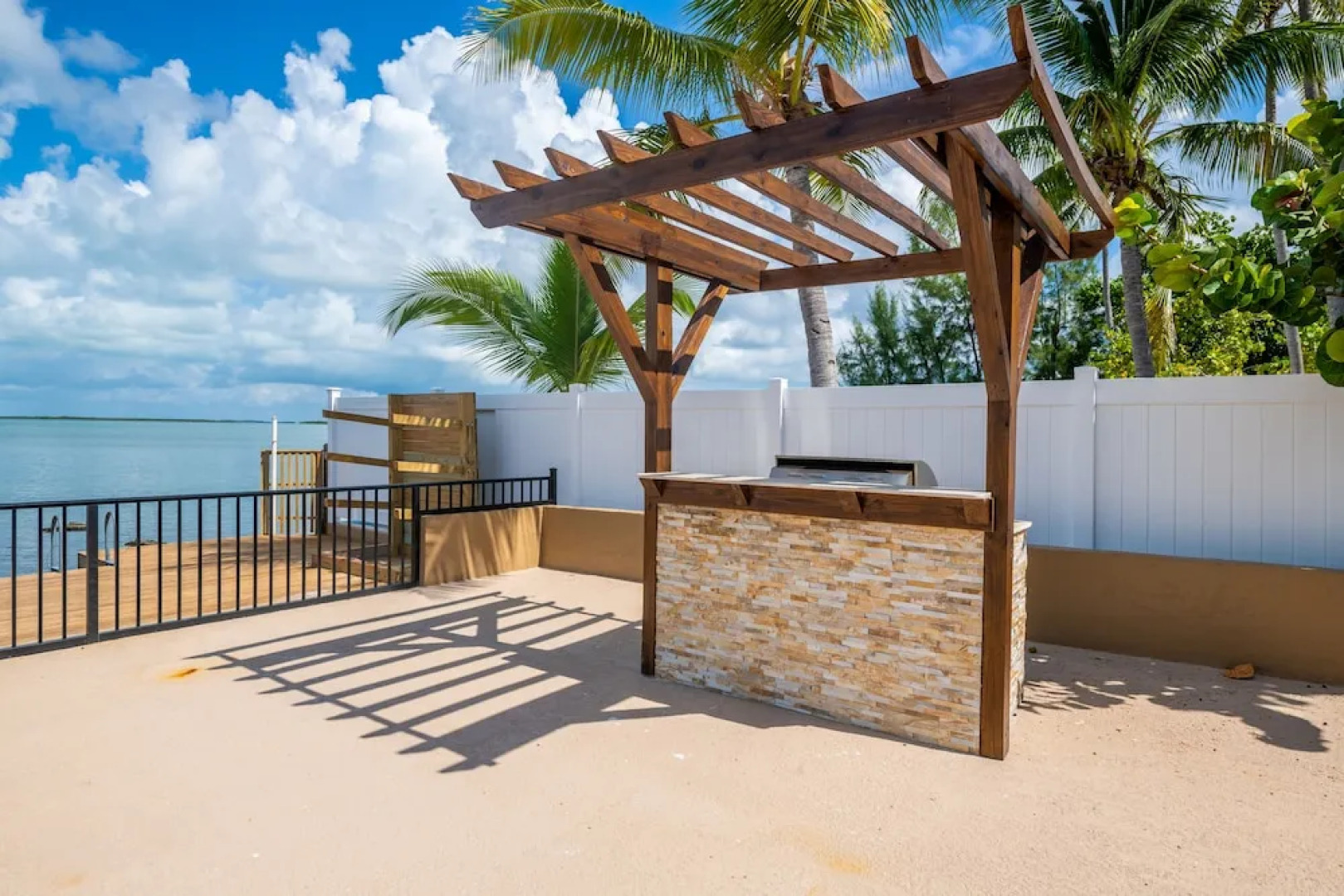 Sun Outdoors Key Largo