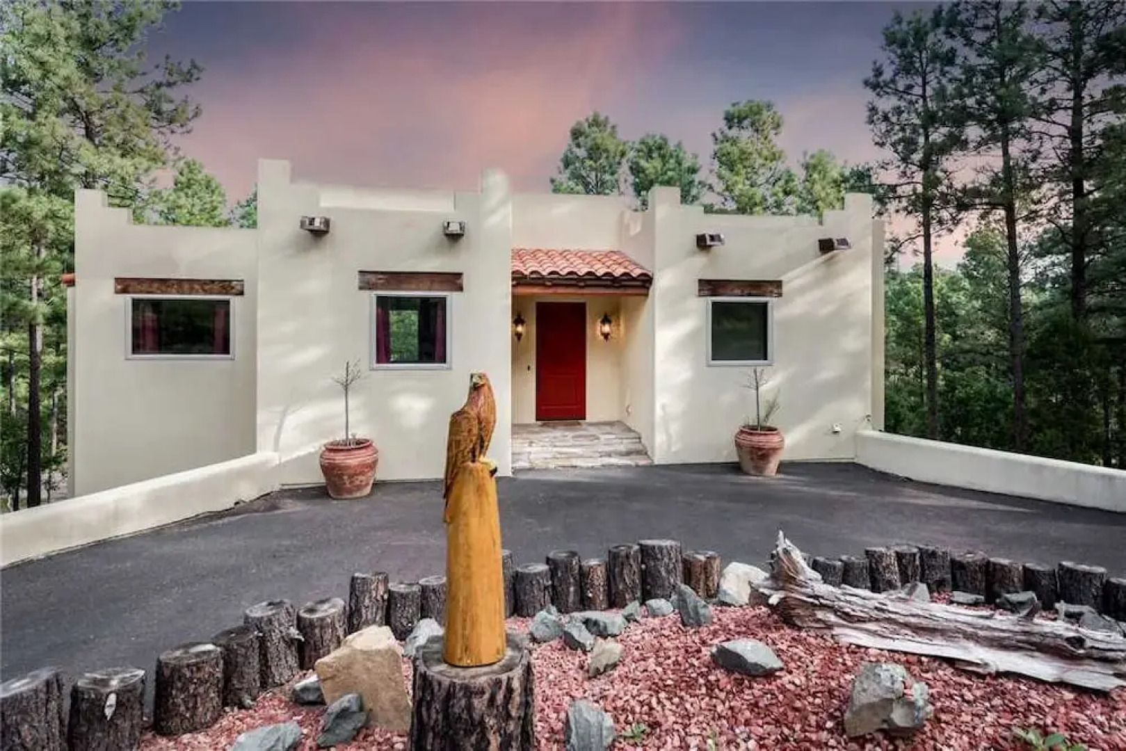 Eagles Rest - Four Bedroom Cabin