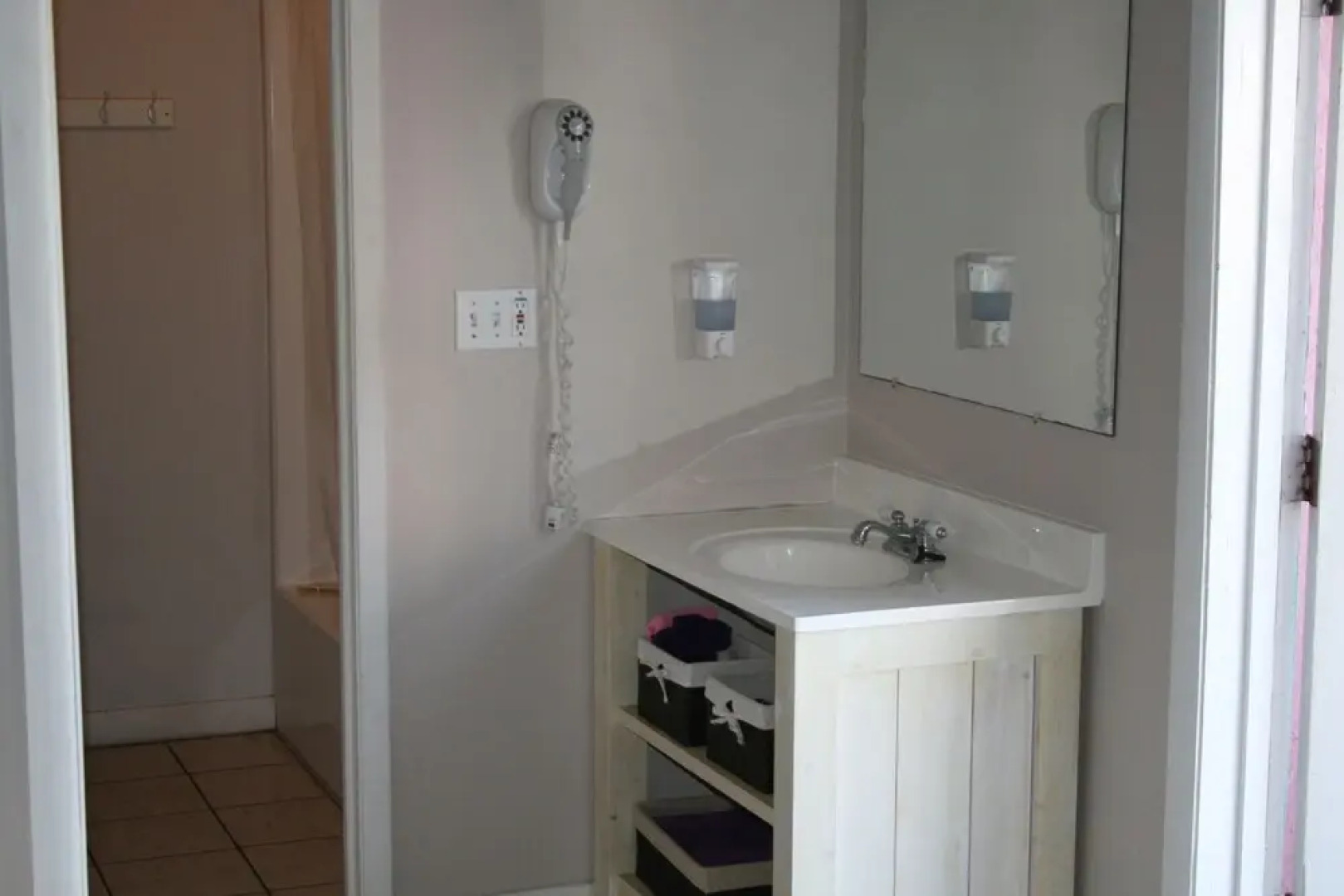 Beach Front Motel Cedar Key