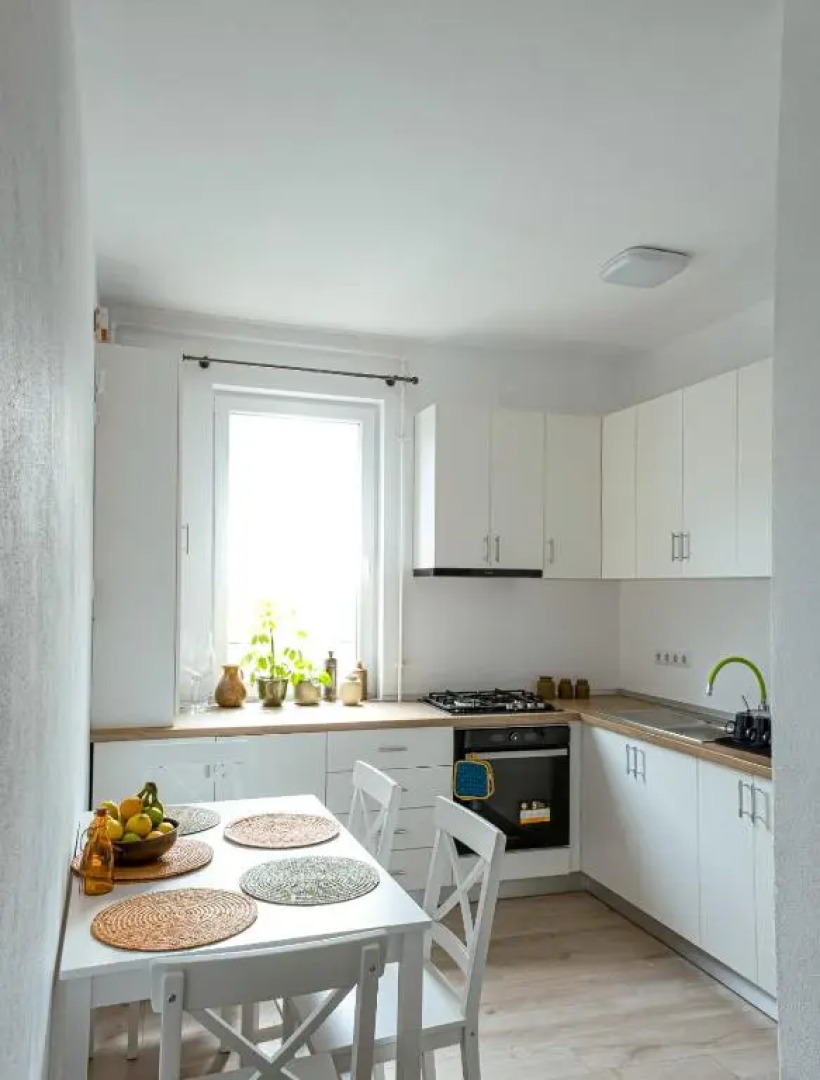 Solomon Apartments ap 2