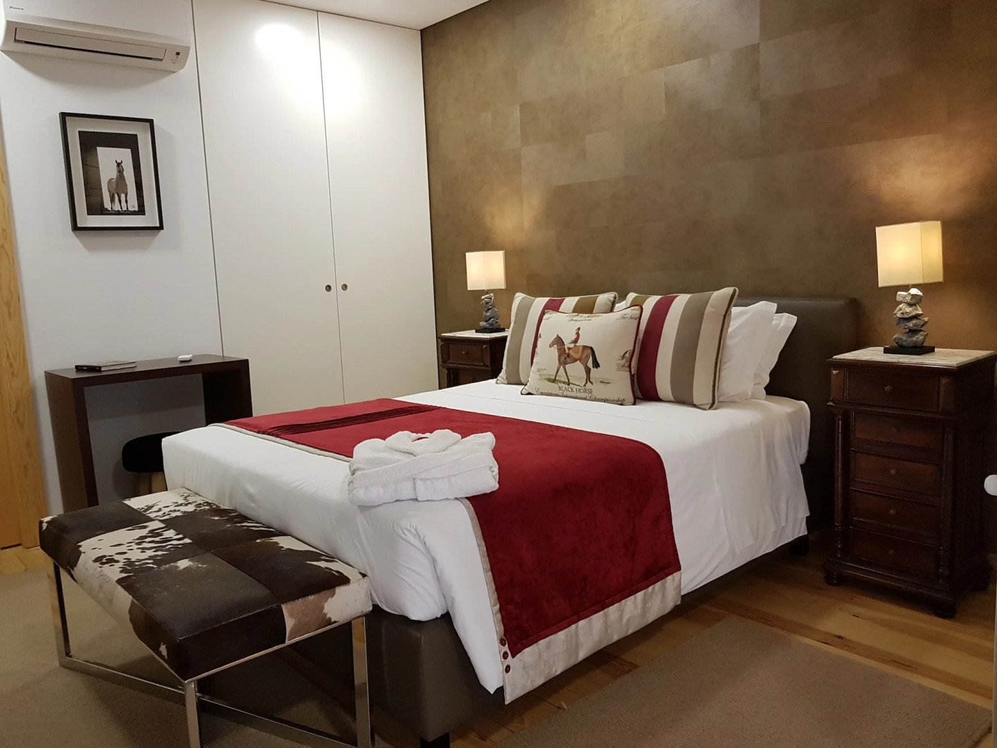 Casa de Baixo - Petit Hotel