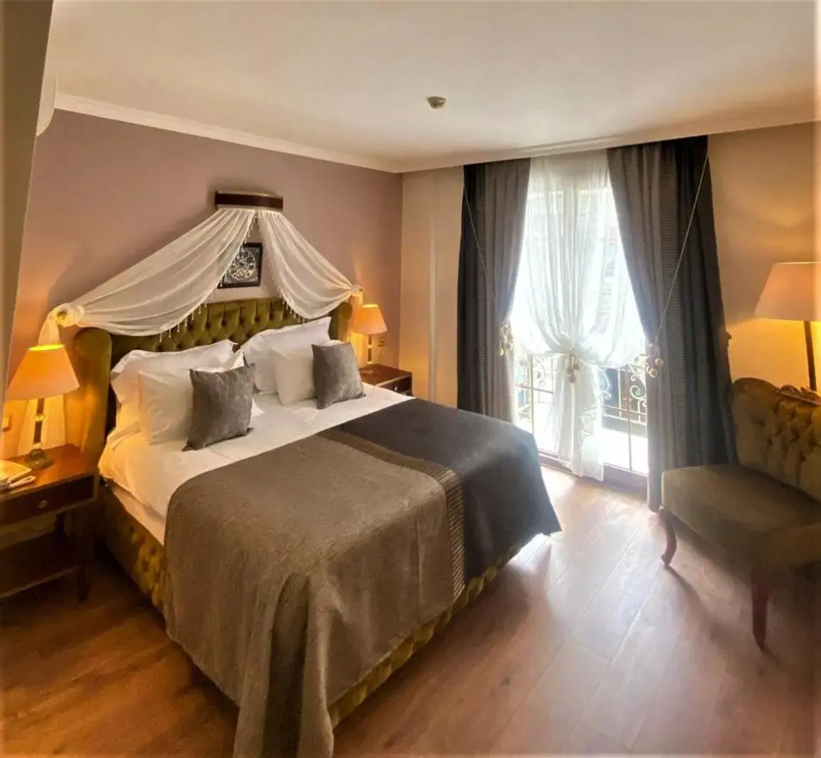 Saint John Hotel - Boutique Class