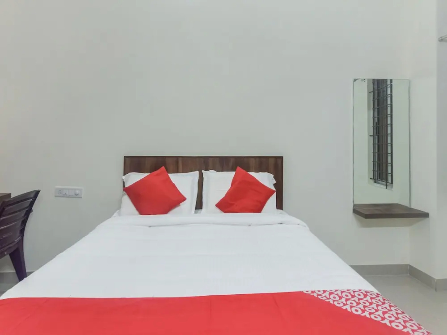 OYO 12347 MV Residency