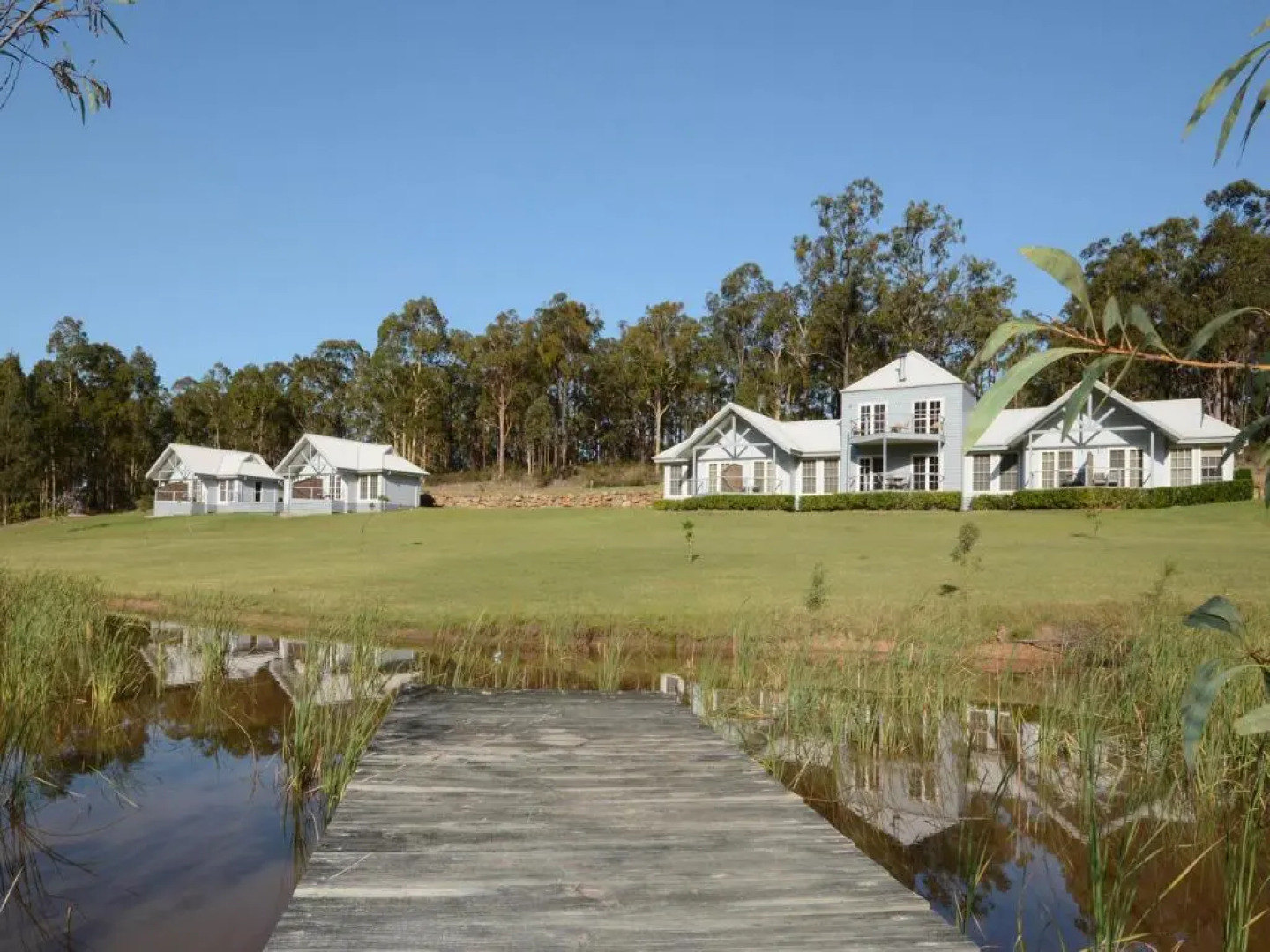 Brokenback Views Country Estate