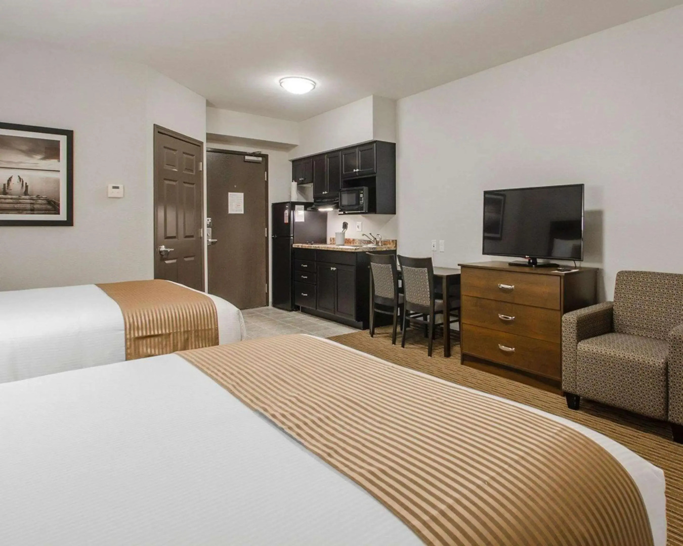 Suburban Extended Stay Hotel Estevan