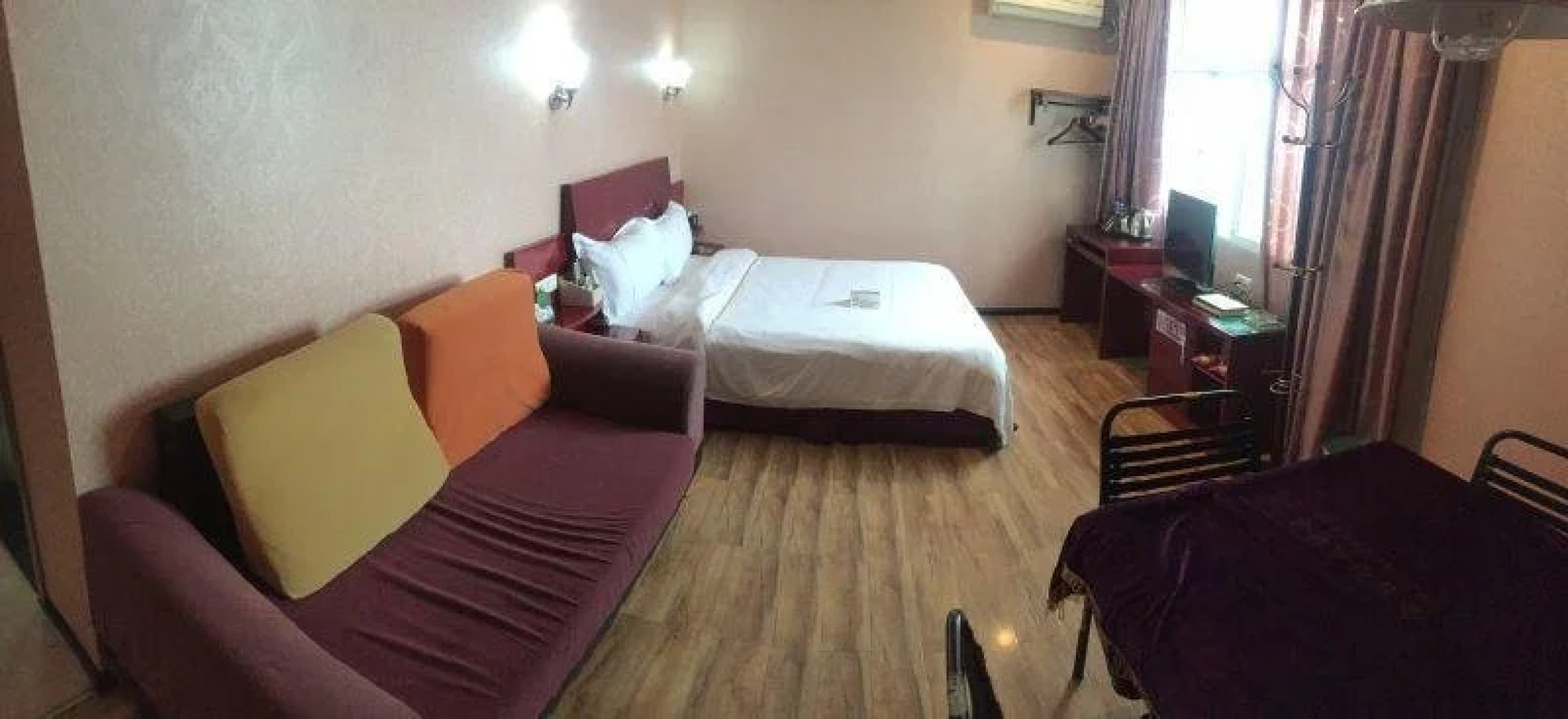 Qingzhen Three Tree Hotel