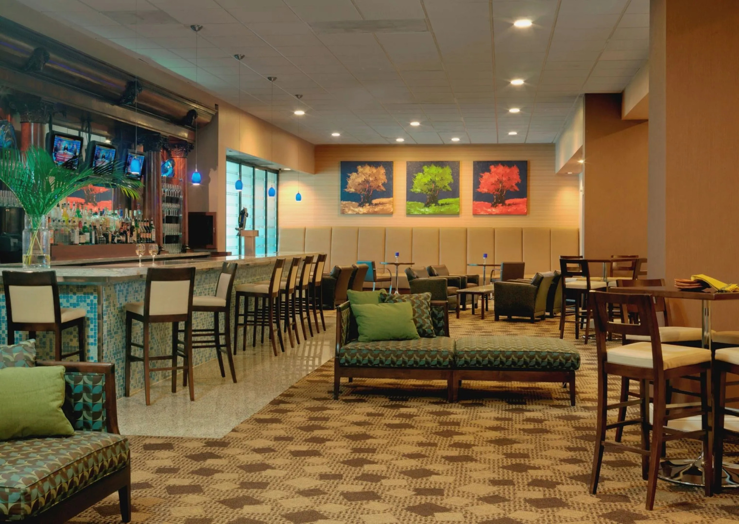 DoubleTree by Hilton St. Louis - Westport