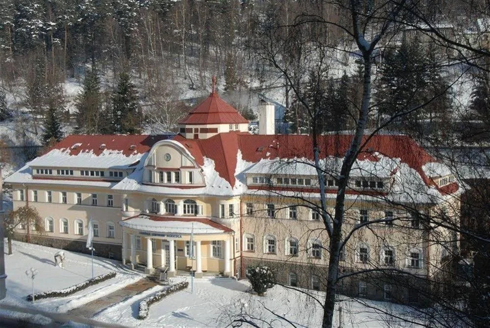 Hotel Luzice