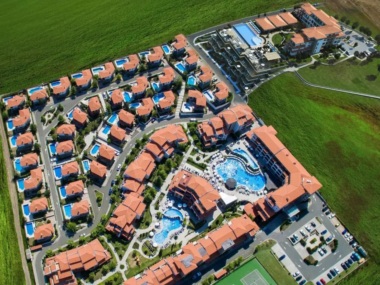 The Vineyards Resort