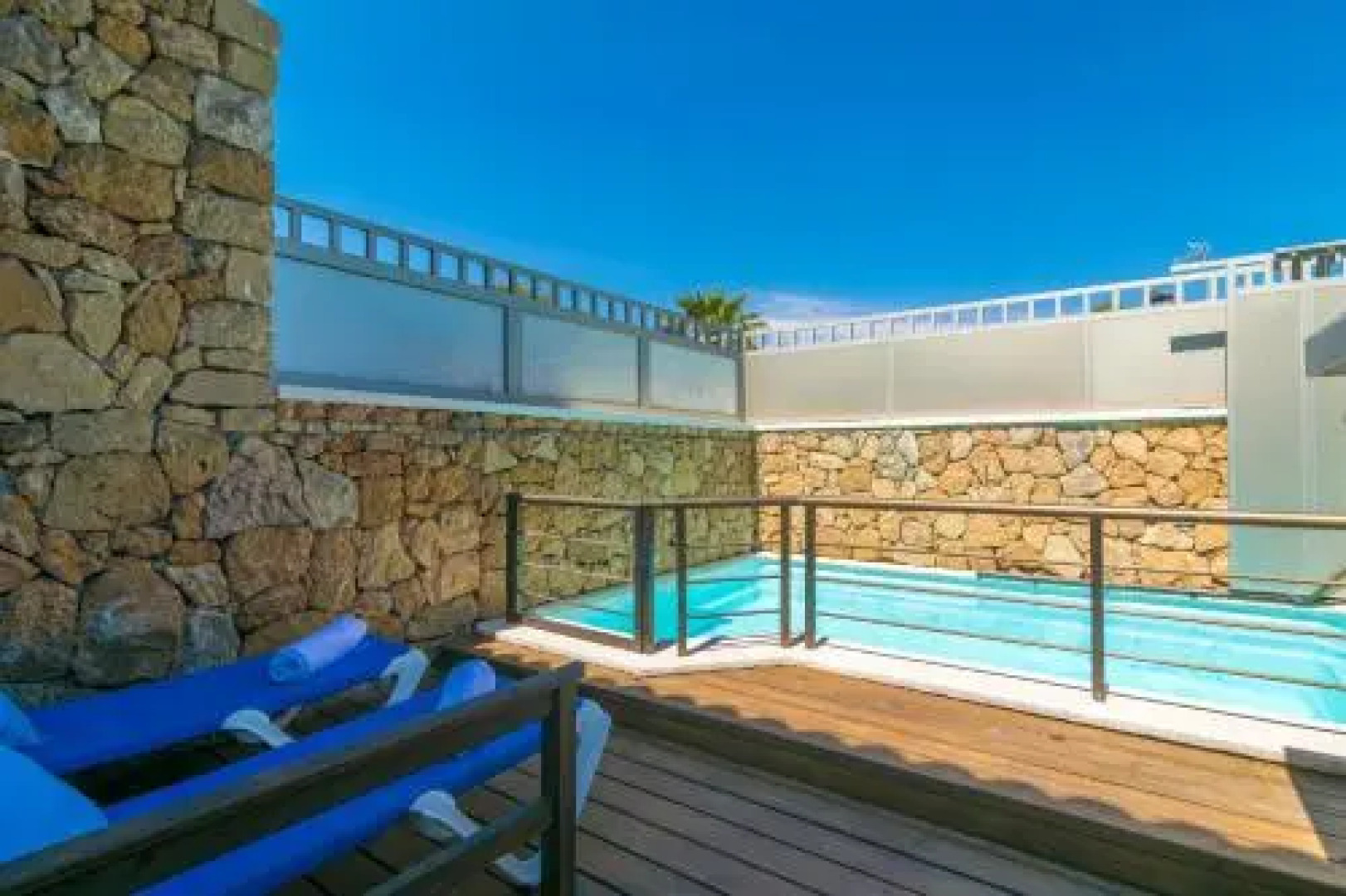 Modern Chalet with sea views in Son Serra