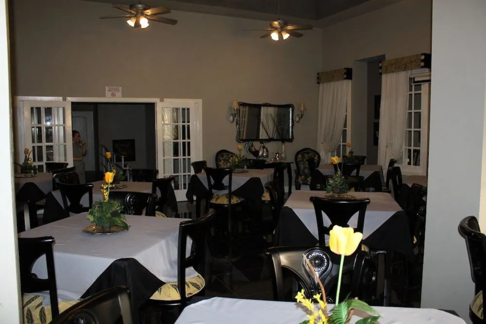 Victorias Park Hotel