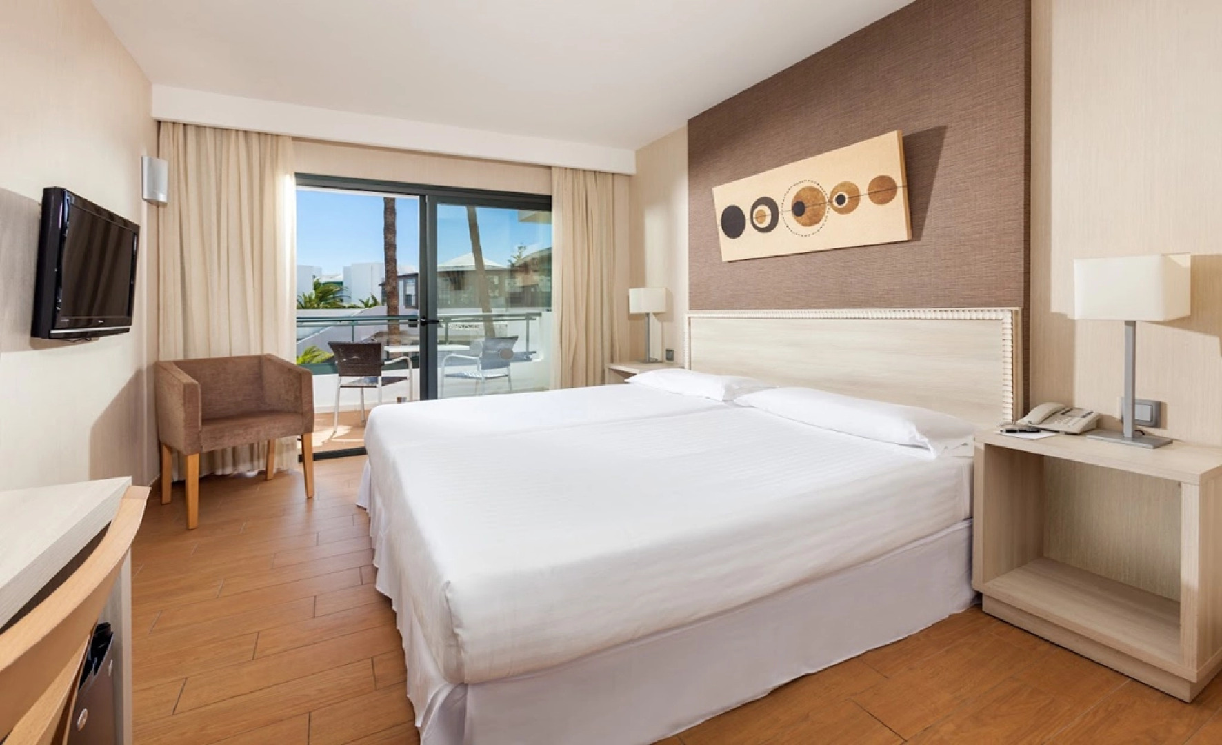 Отель THB Lanzarote Beach