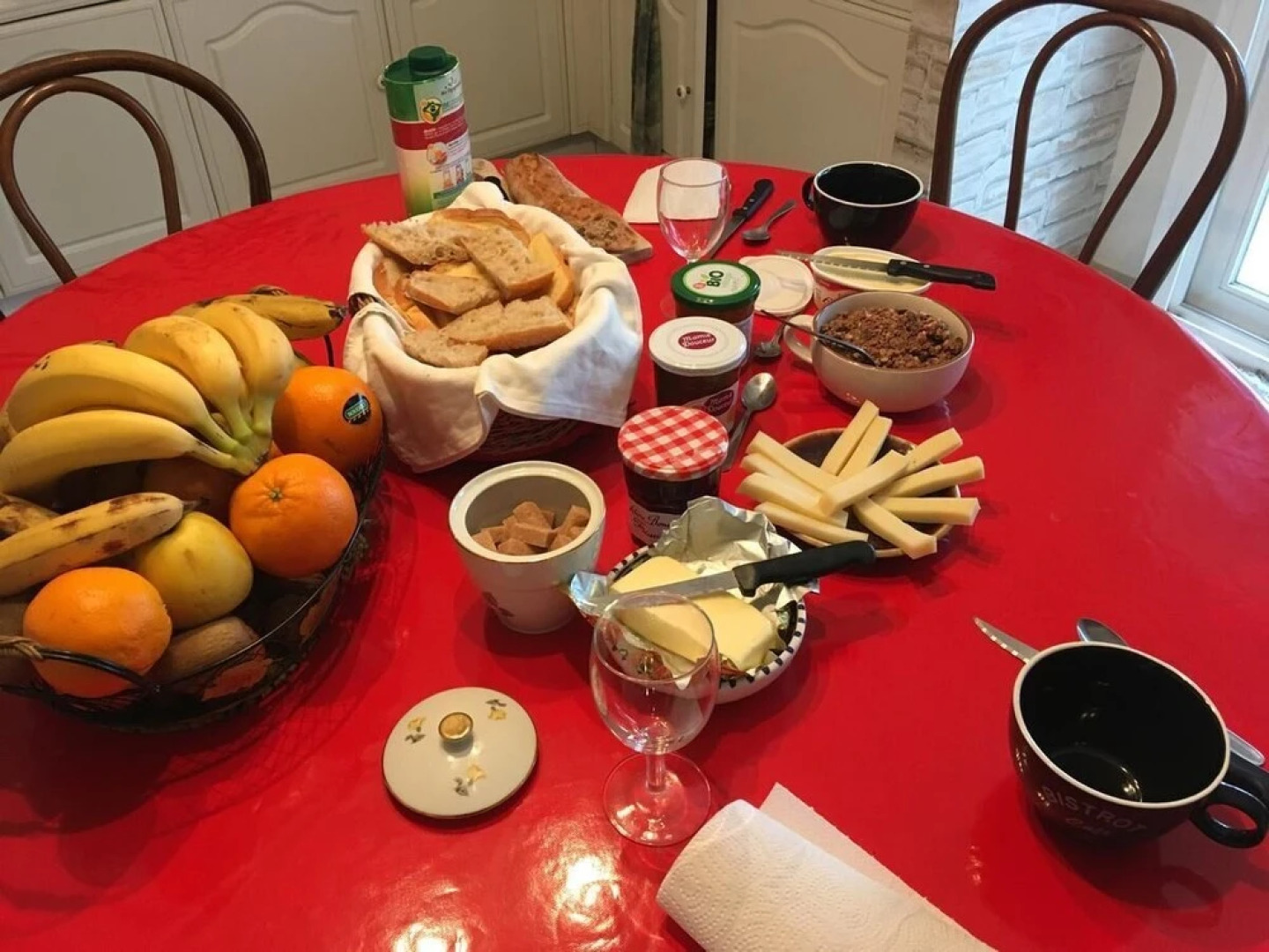 House With 4 Bedrooms in Saint-cyr-sur-le-rhône, With Wonderful Mountain View, Enclosed Garden and Wifi