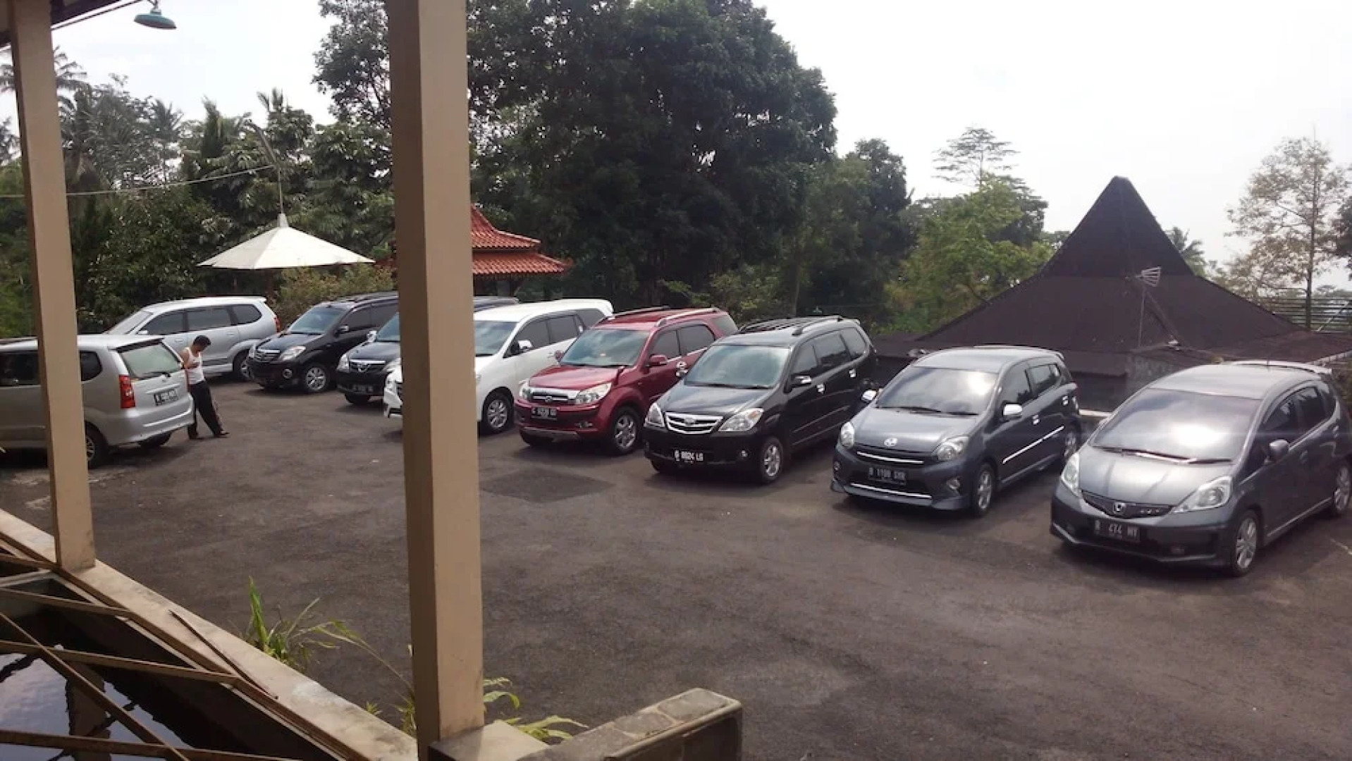 Moro Seneng Hotel and Resort