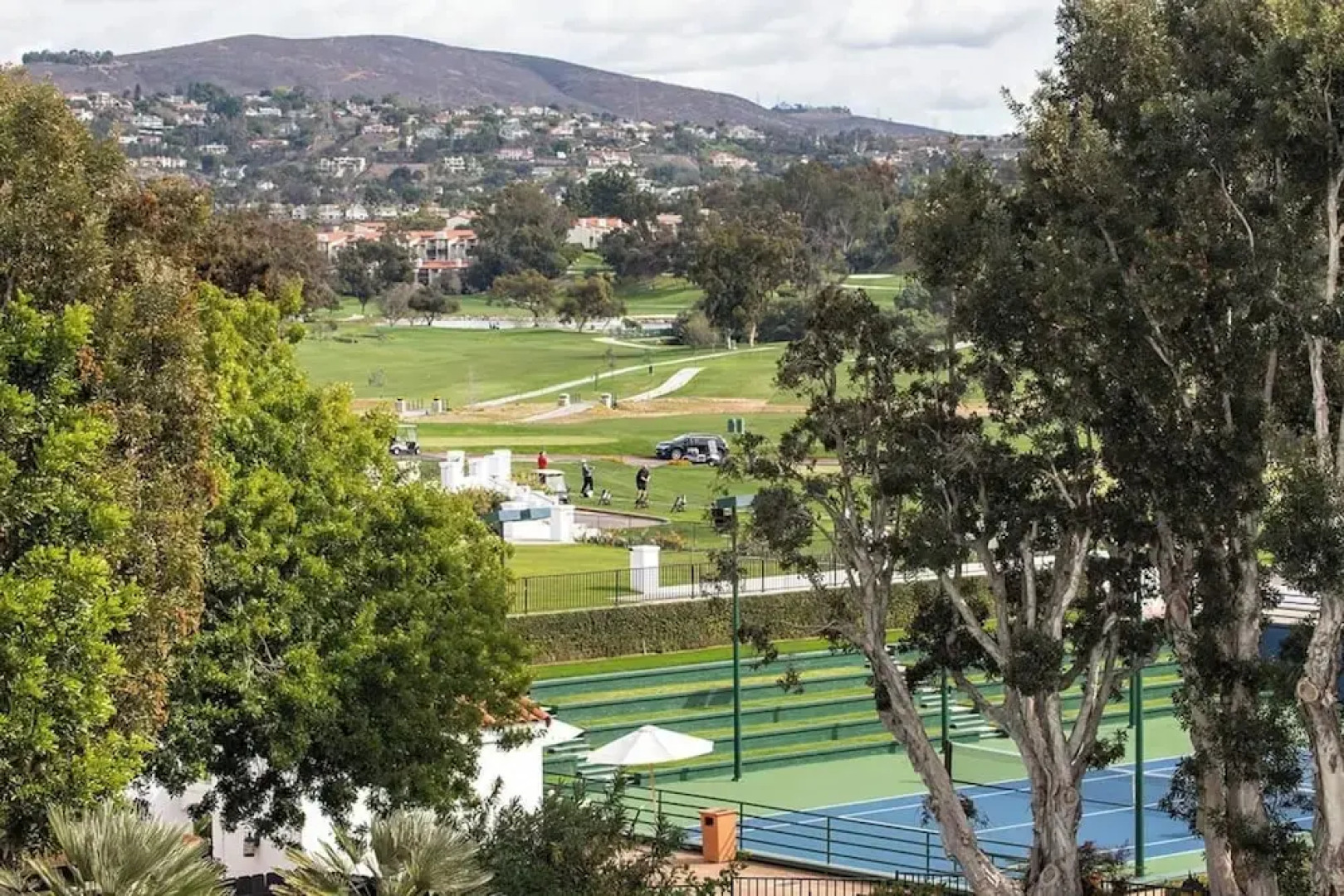 Southern Exposure w/ Private Balcony