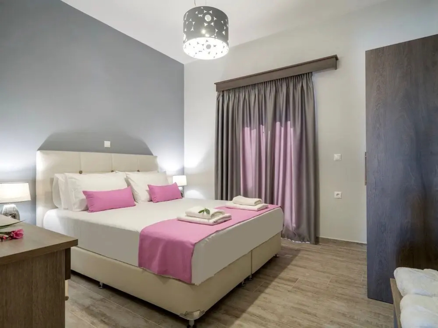 Stunning Villa in Galaro With Private Pool Near City Centre