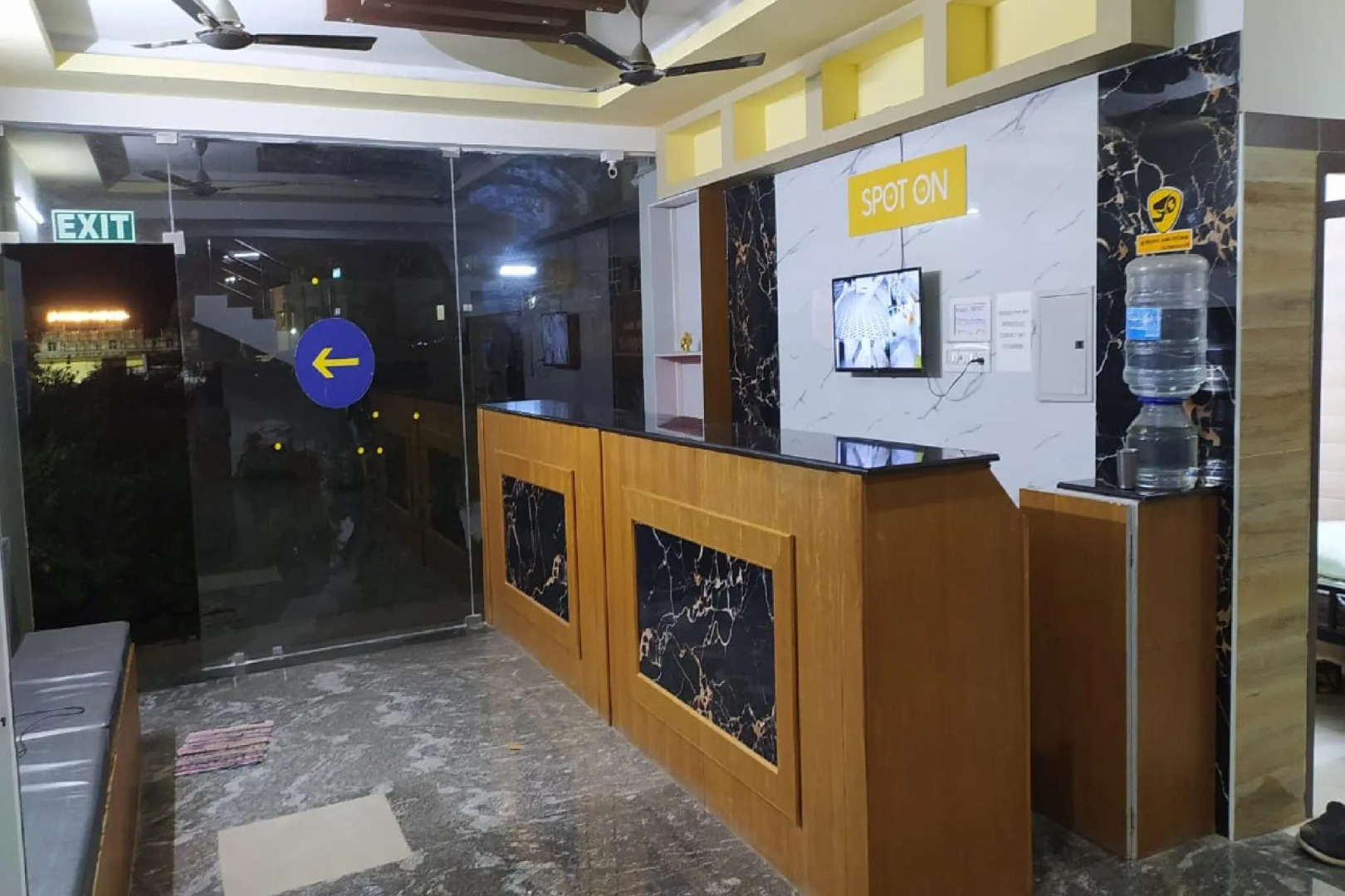 SPOT ON 82450 Hotel Temple View Stay