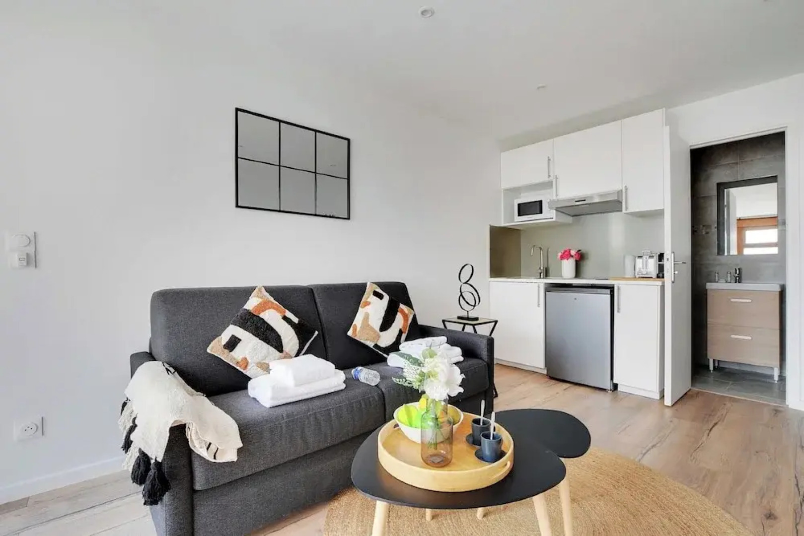 Charming Studio 2P- Next Paris