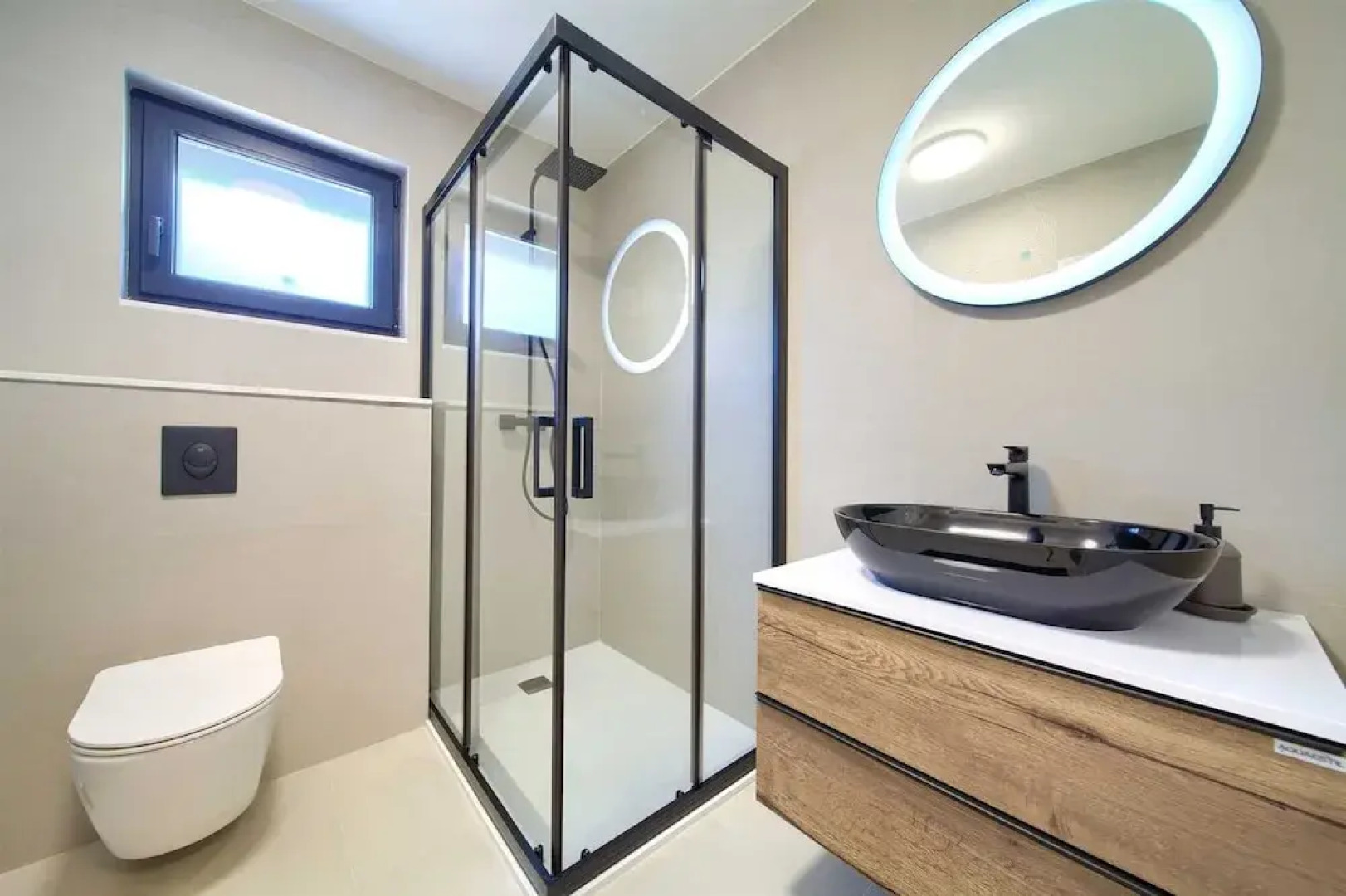 Villa Astrum With Heated Pool Jacuzzi and Sauna