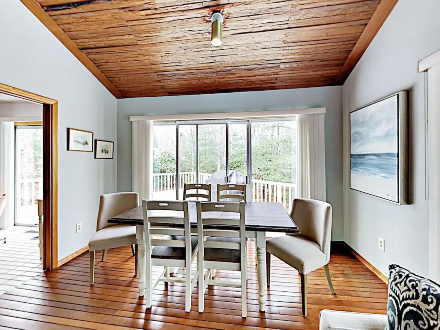 Cape Cod Retreat - 3 Br Home