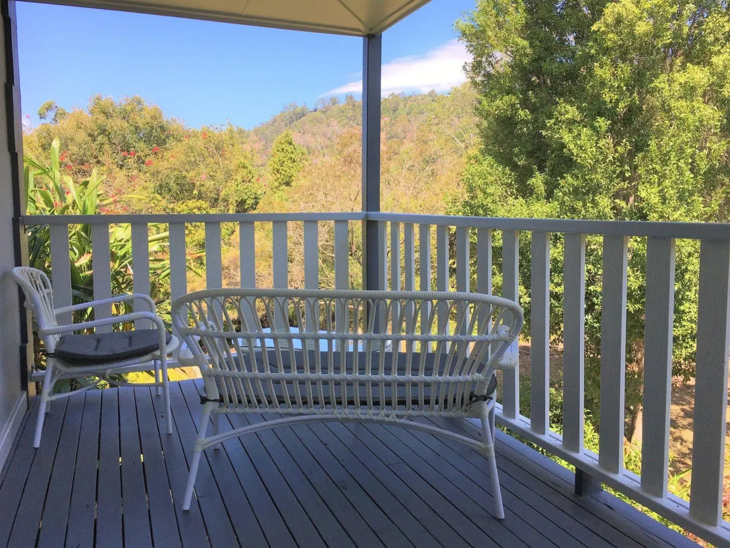 The Country House at Hunchy Montville