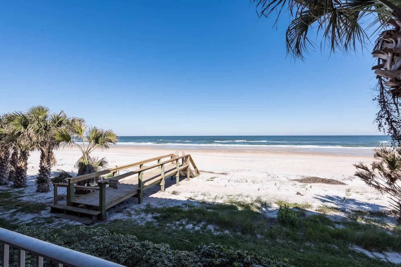 Latrium 2779 by Vtrips