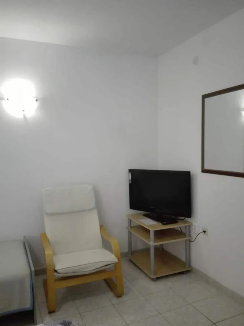 Apartment Soni - with barbecue; A1 Postira, Island Brac