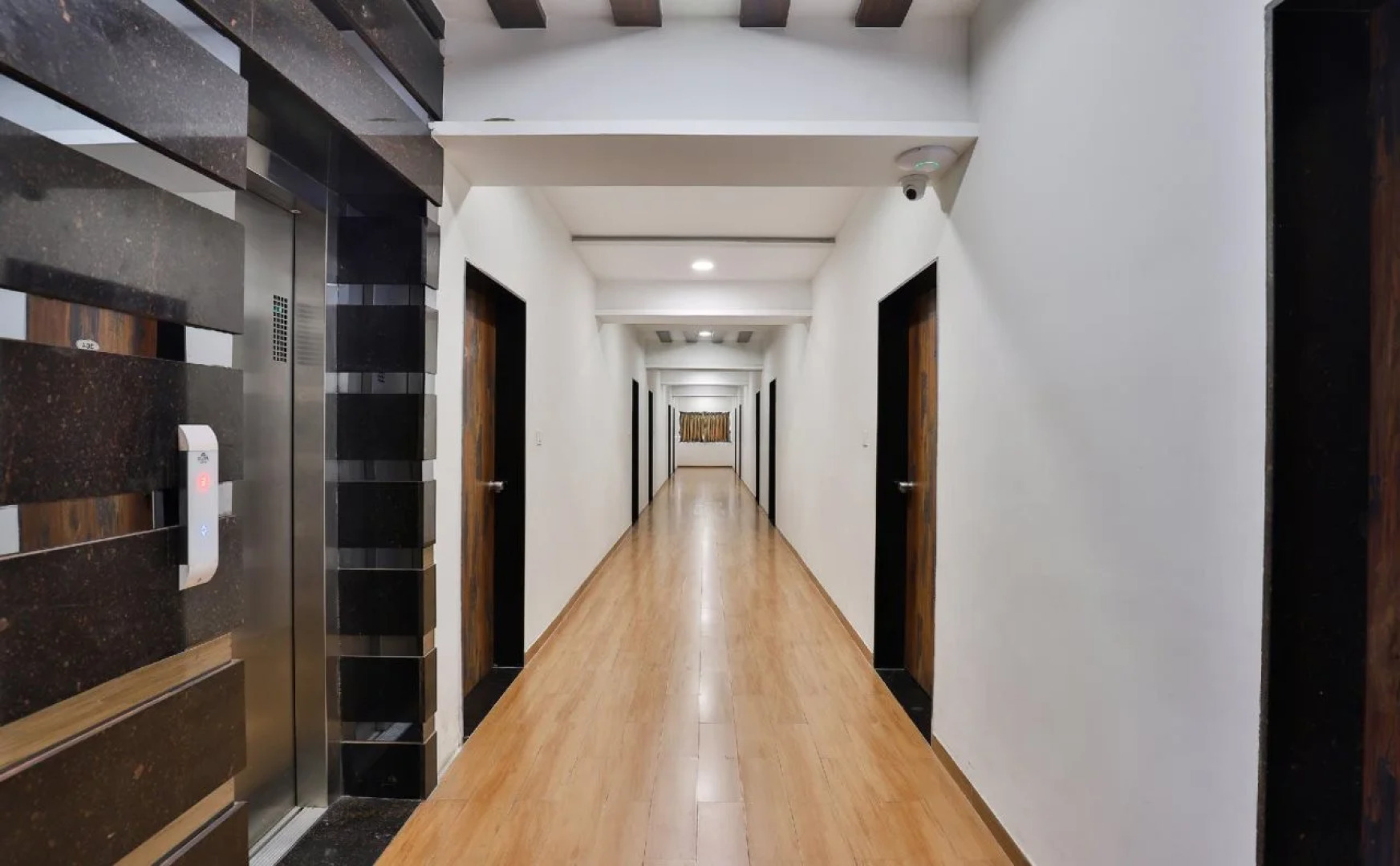 The Grand President By OYO Rooms