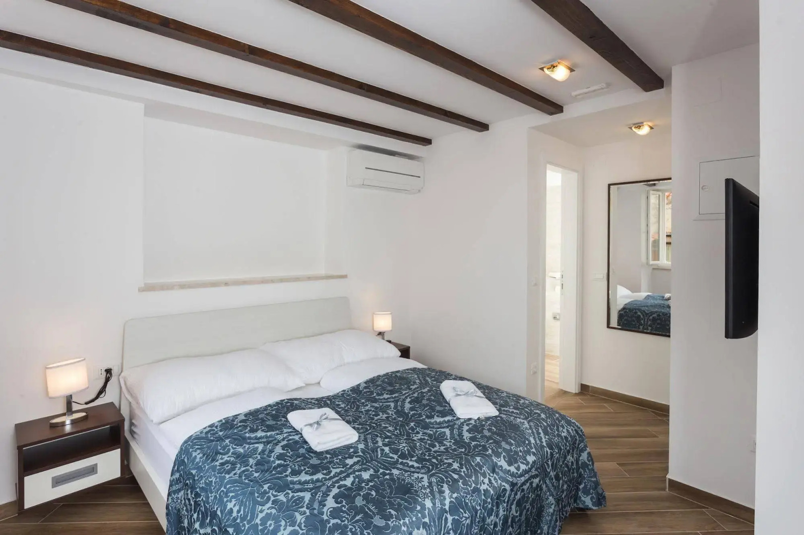 Apartment & Rooms Verdi