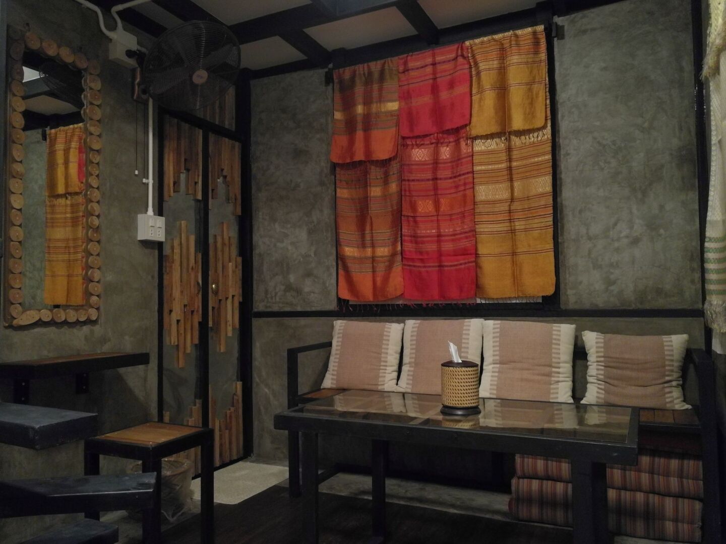 SongPhuaMia Guesthouse