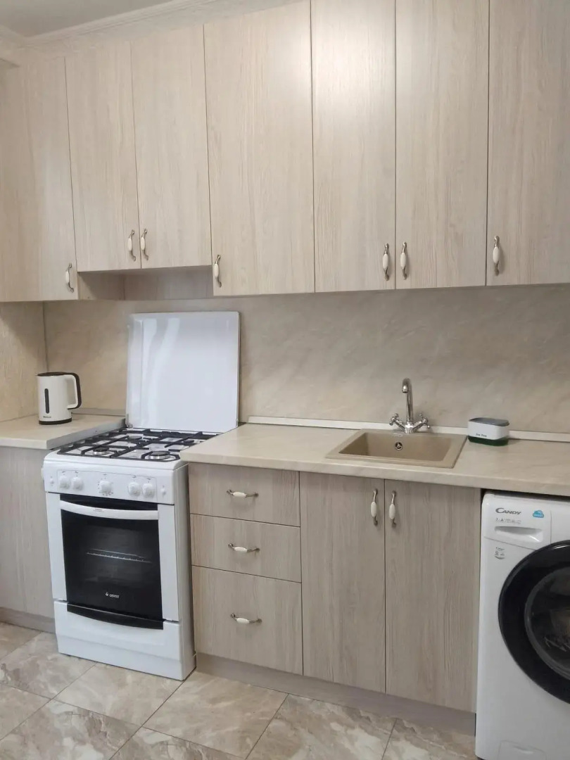 Апартаменты на улице Тлостанова 32