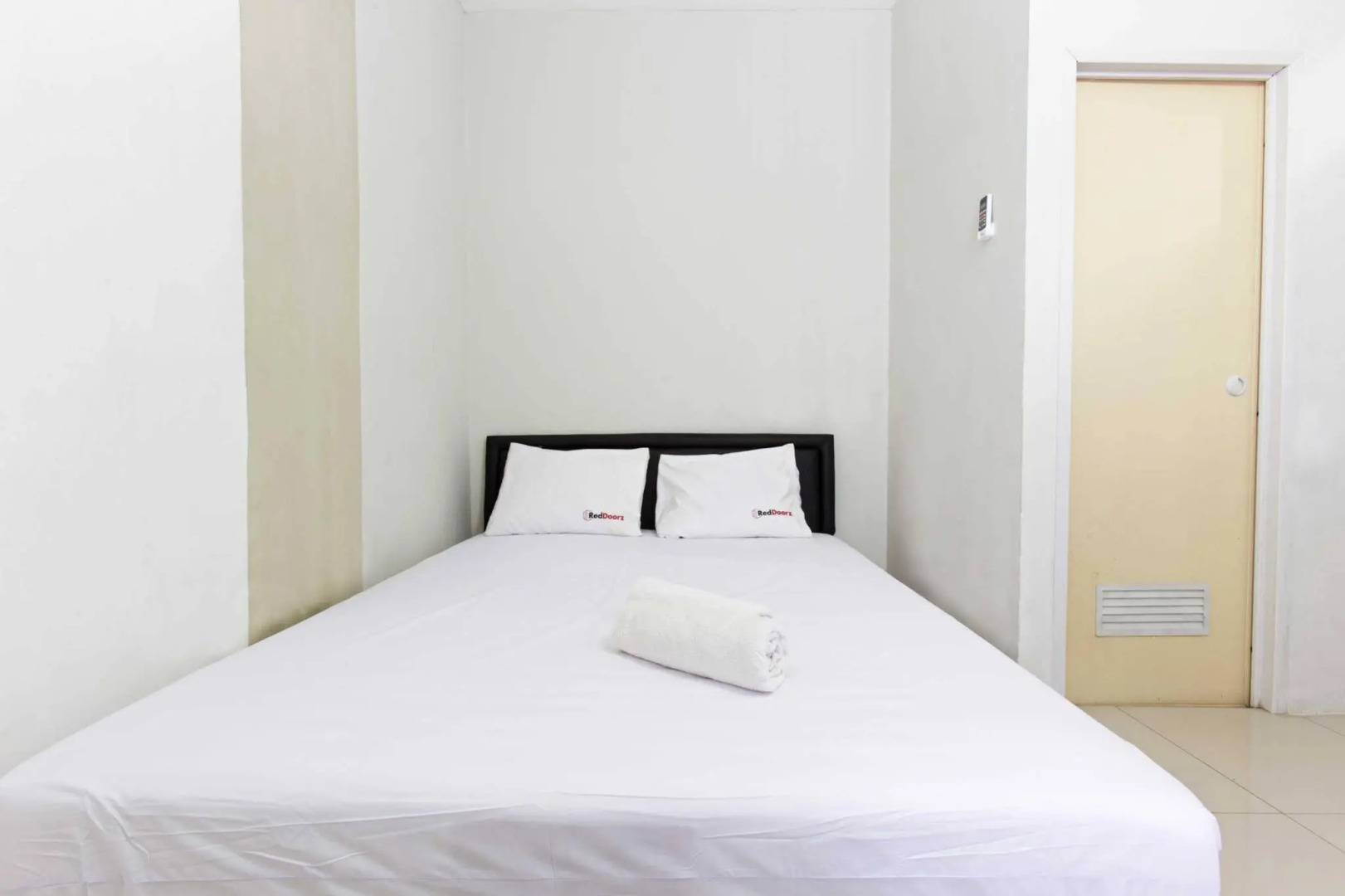 RedDoorz Near Manggarai Station