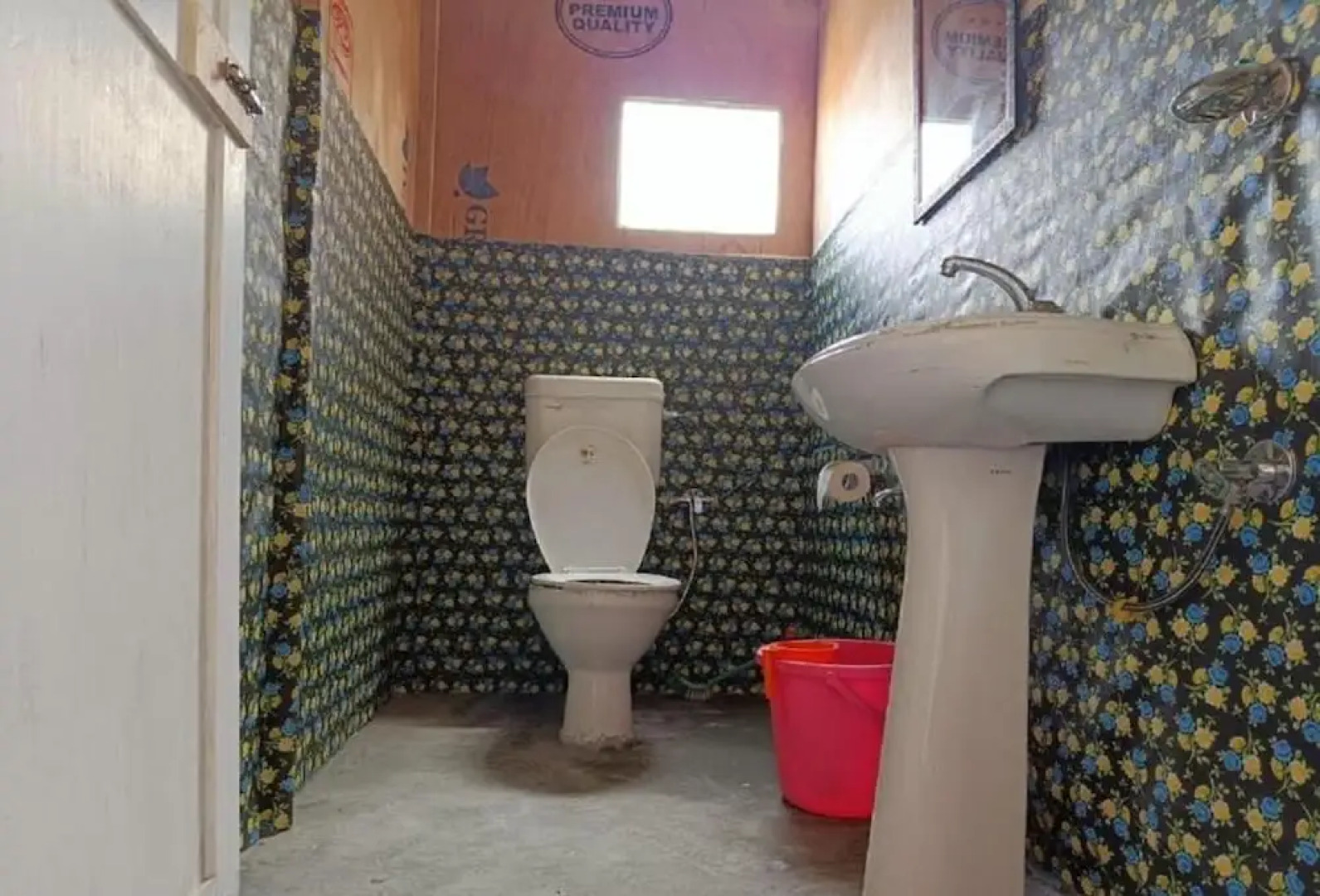 Blue Chill Cottage Pangong