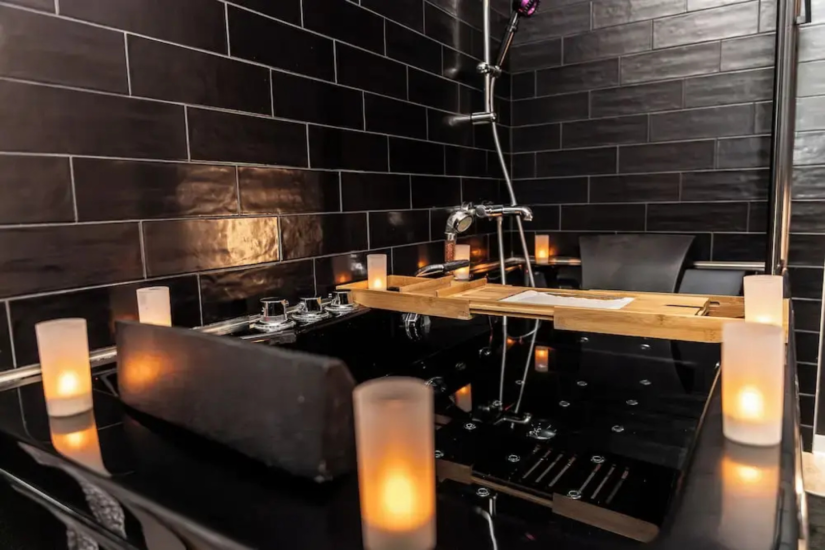 Appart Hotel GLAM88 Suites SPA et SAUNA