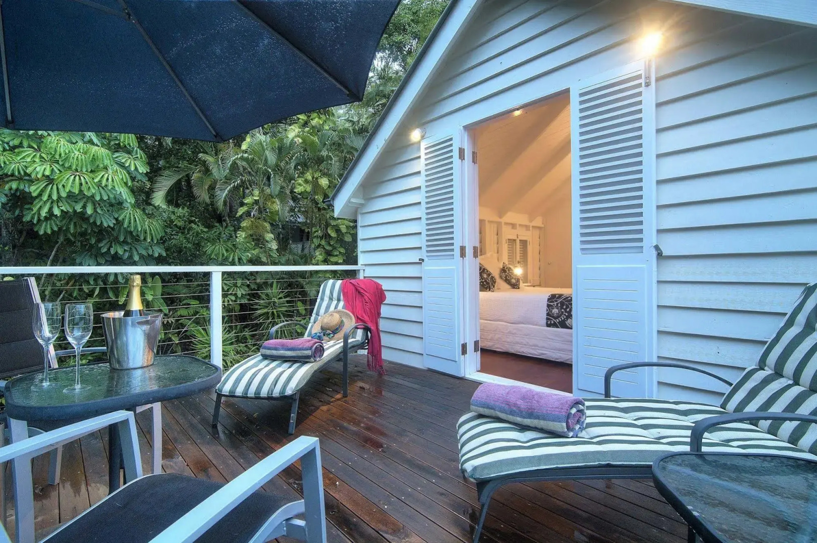 Port Douglas Cottage and Lodge