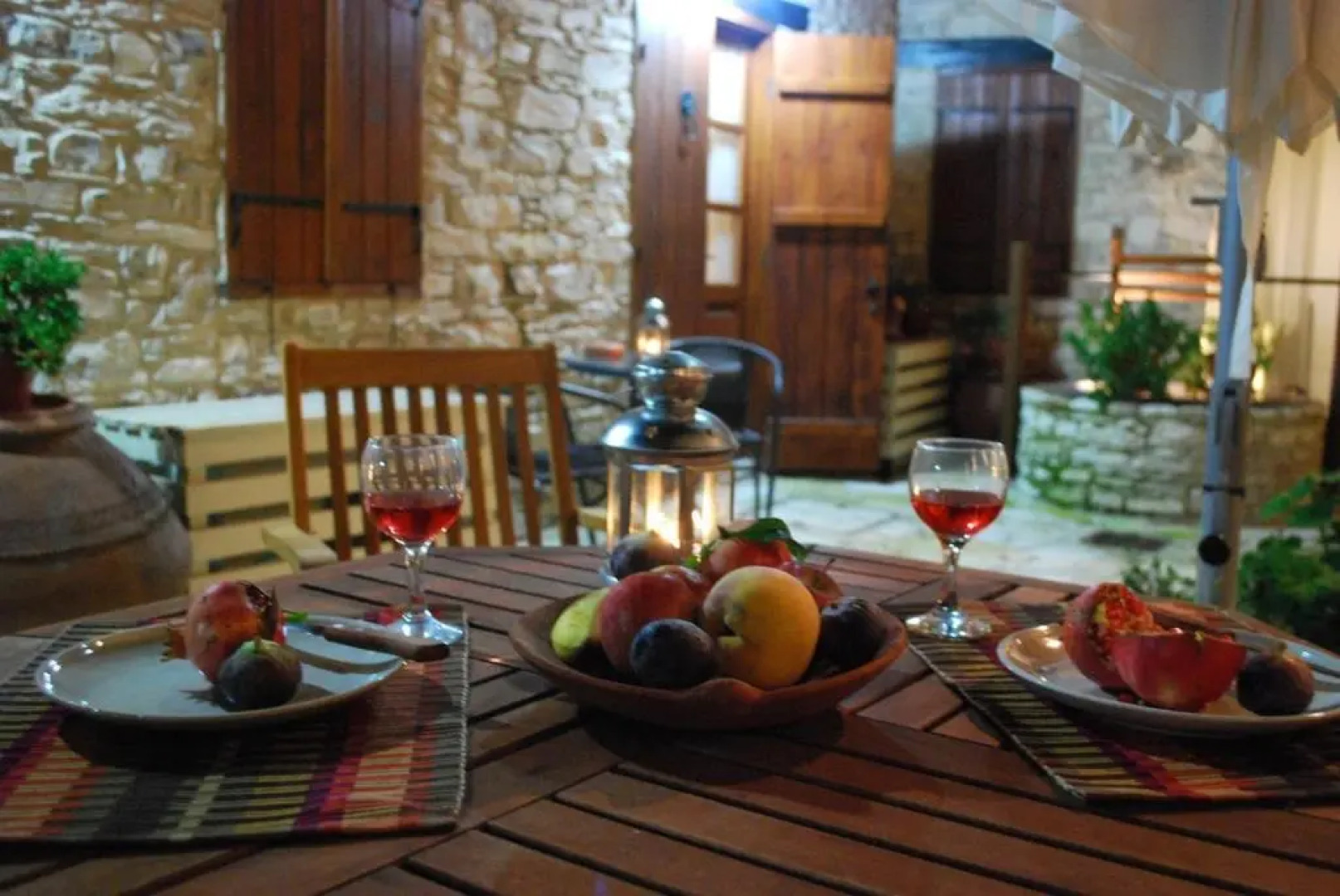 Vavla Rustic Retreat