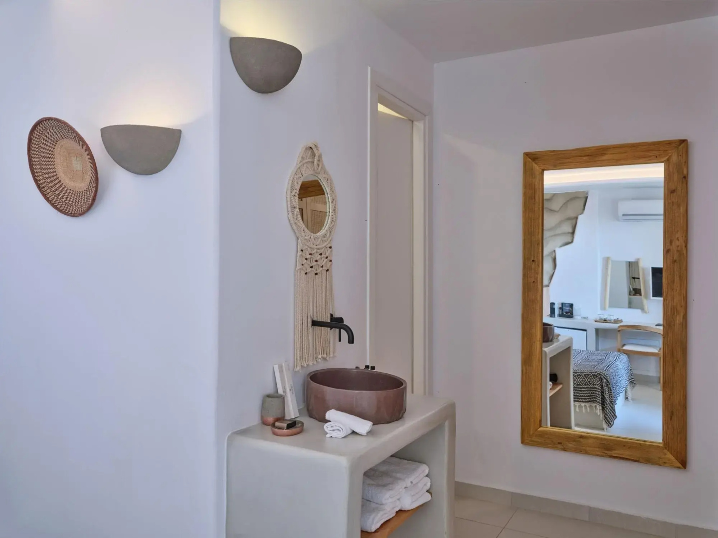 Mythic Paros