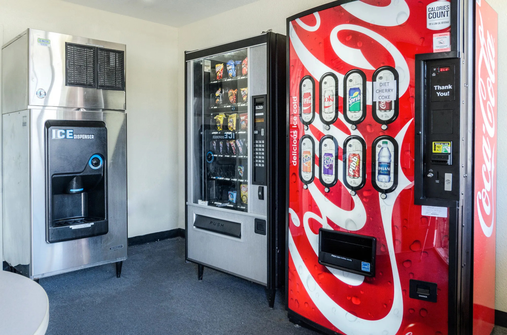 Econo Lodge University