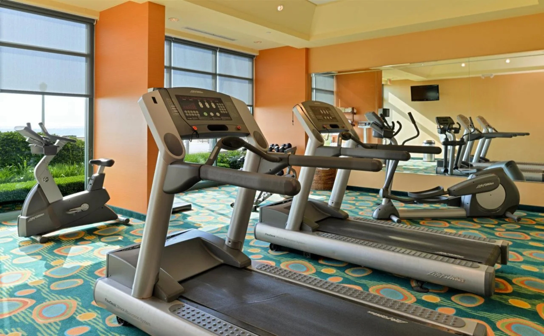 Holiday Inn Express Hotel & Suites VA Beach Oceanfront by IHG