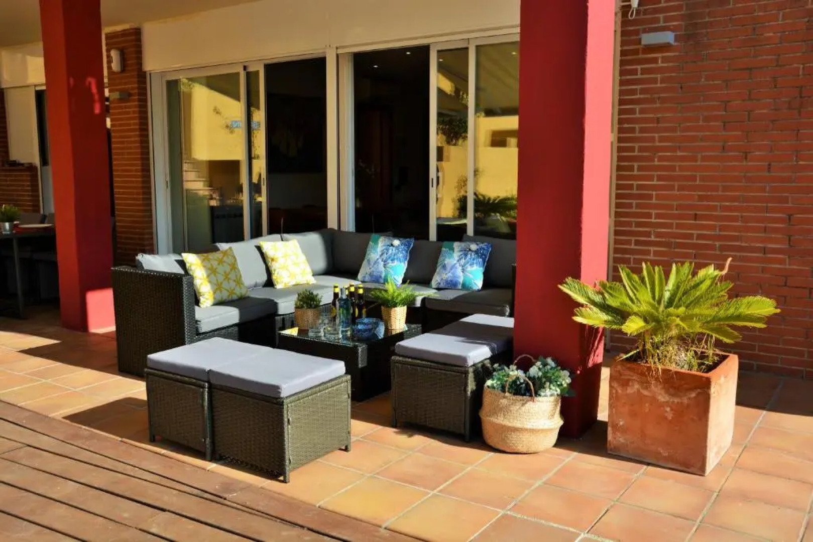 Villa Sitges Maria Sunny Oriented SW AC Confortable High Quality 5 star guest coments