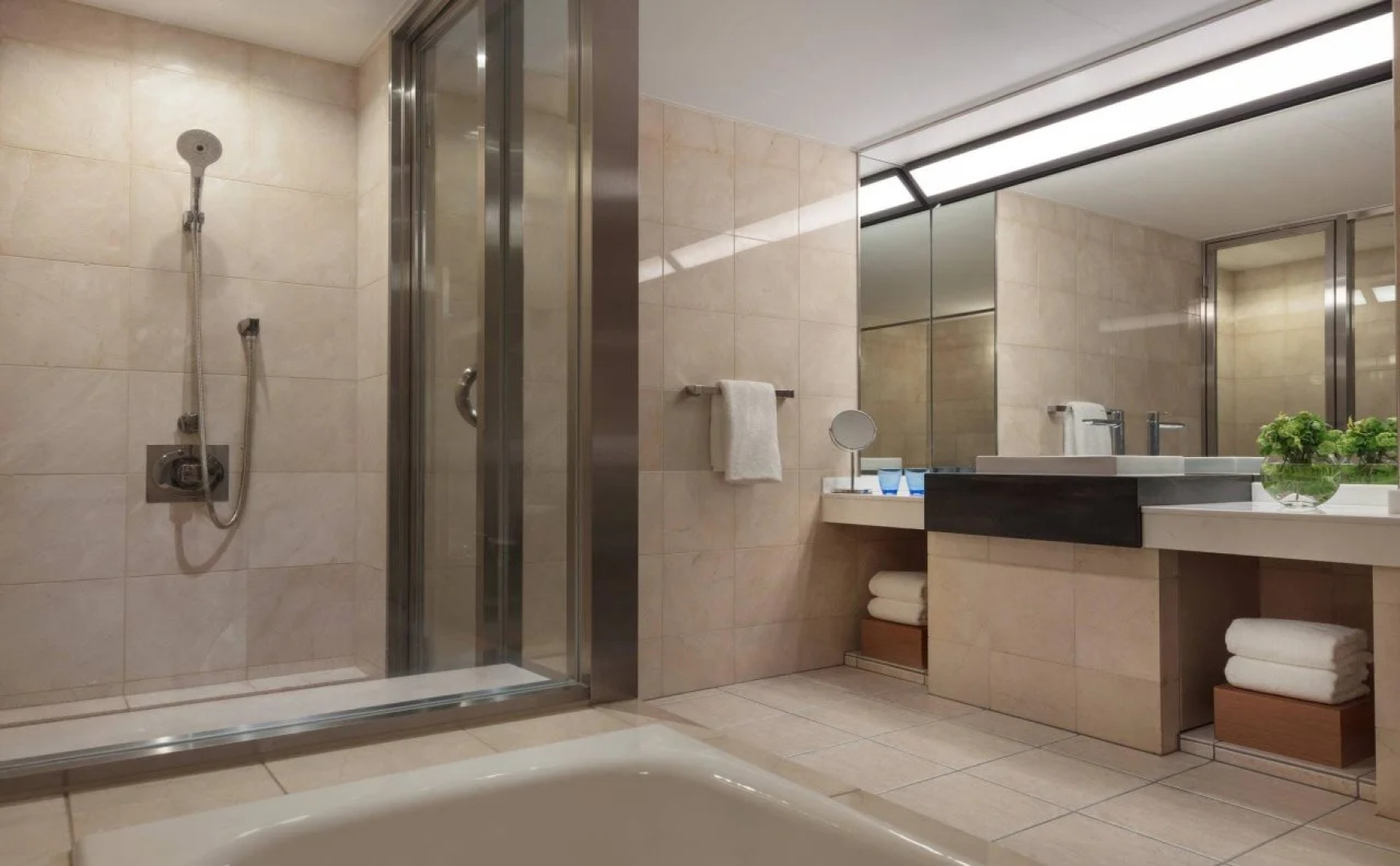 Отель Nanki-Shirahama Marriott