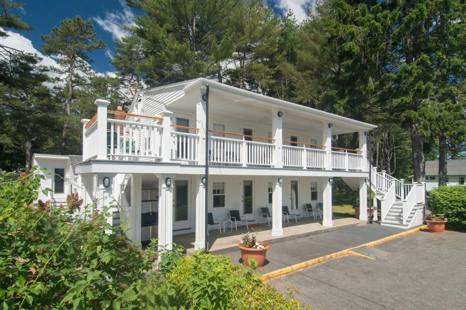 The Dunes on the Waterfront