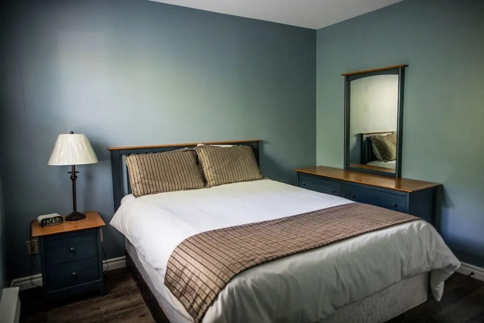 Georges Mountain Village