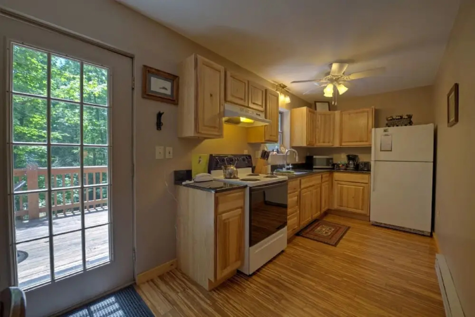 Black Bear Cabin - 2 Br Cabin