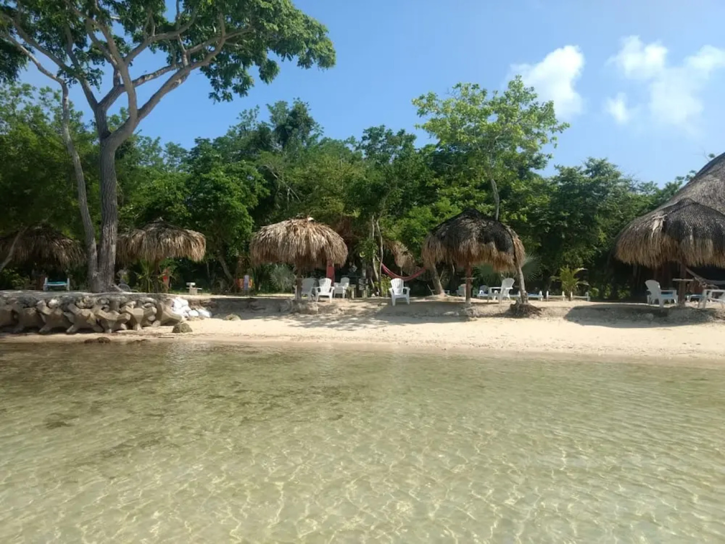 Media Luna Hostel Baru