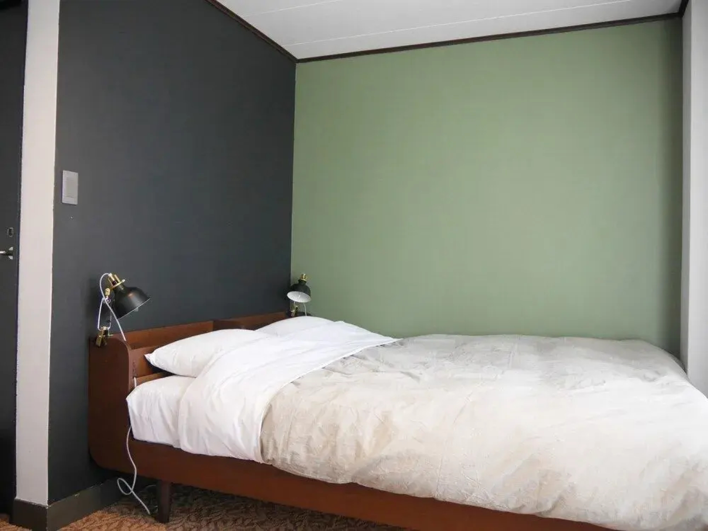 J-Hoppers Lake Biwa Guesthouse